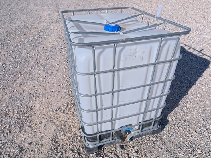 #2061-•-325-gallon-food-grade-water-tote-image-6
