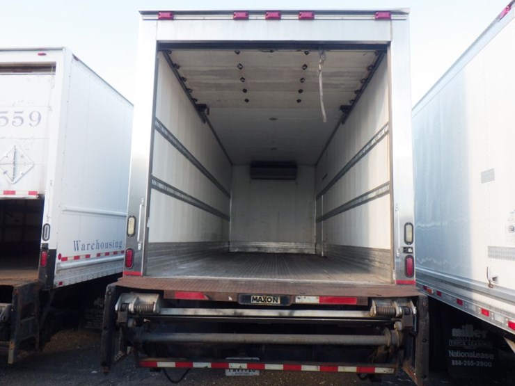 2012-international-durastar-4300-image-6