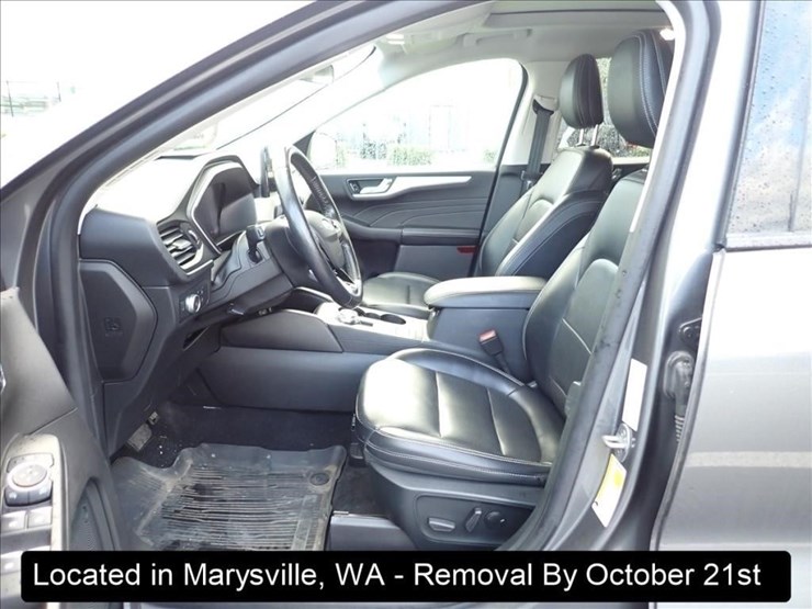 2021-ford-escape-image-12