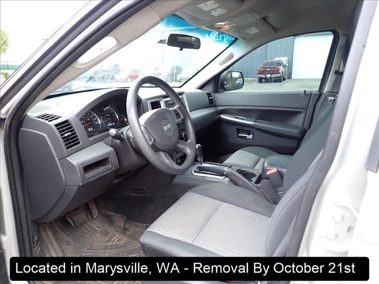 2009-jeep-grand-cherokee-image-12