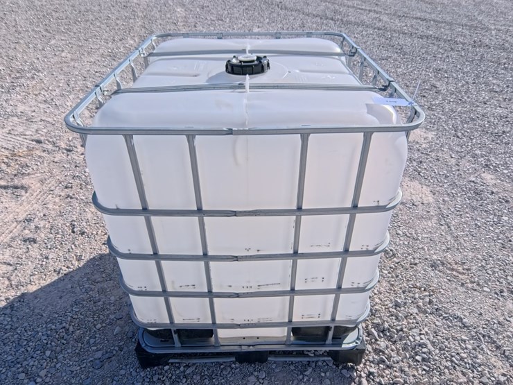 #2056-•-265-gallon-food-grade-water-tote-image-4