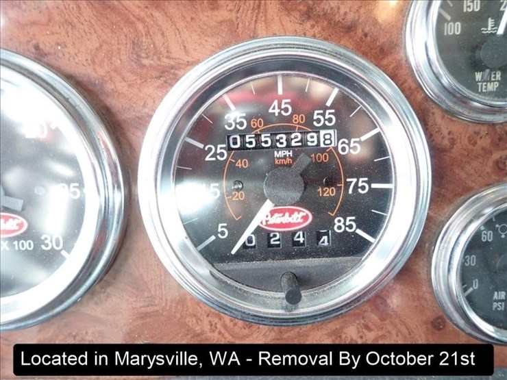 2005-peterbilt-379-image-85