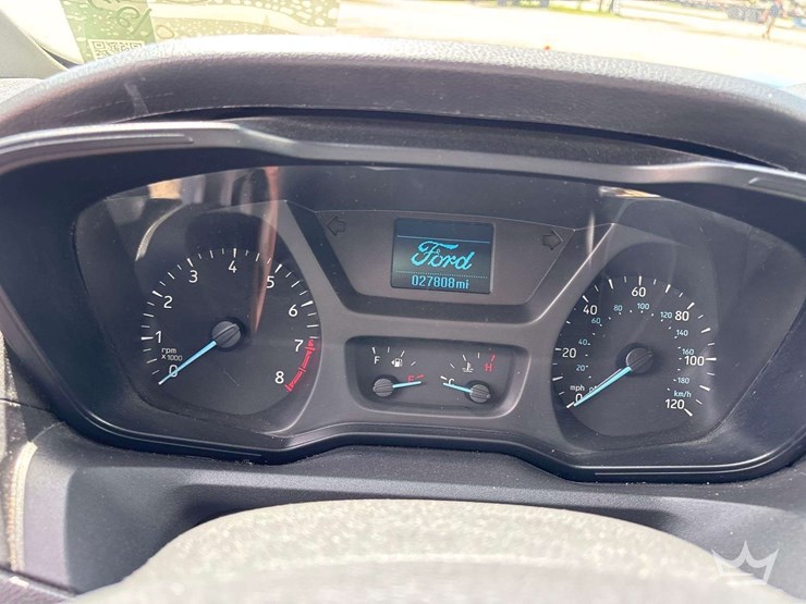 2019-ford-transit-image-12