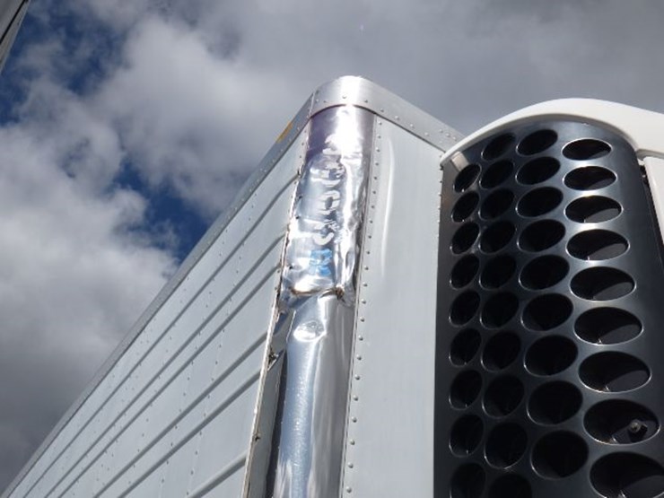 2010-utility-reefer-image-7