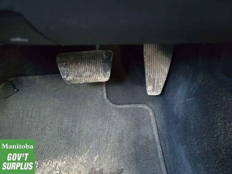 2010-dodge-ram-1500-image-21