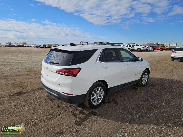 2022-chevrolet-equinox-image-4