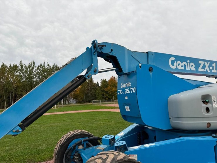 genie-zx135/70-image-22