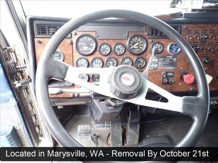 1993-peterbilt-378-image-62