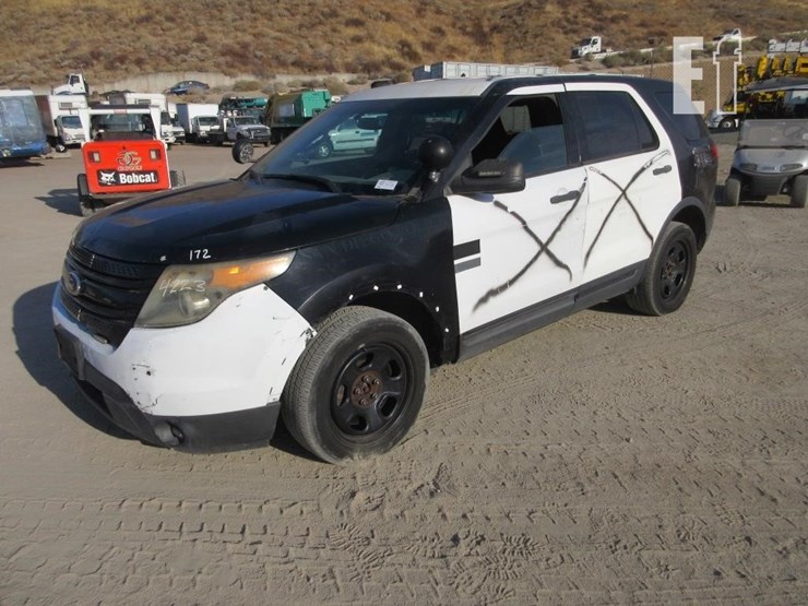 2014-ford-explorer-image-1