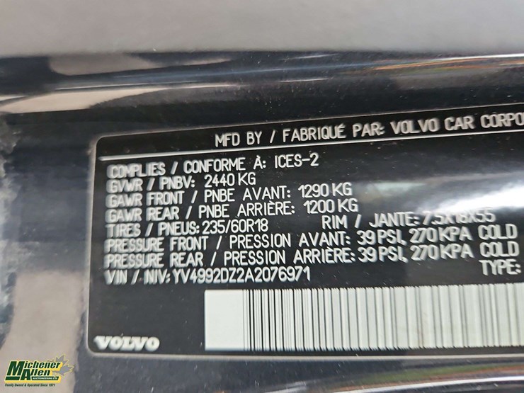 2010-volvo-xc60-image-30