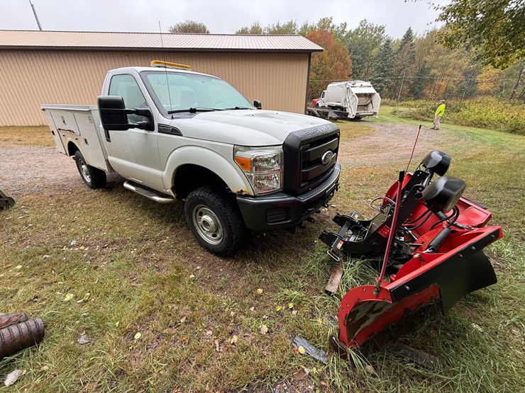 2011-ford-f350-image-7