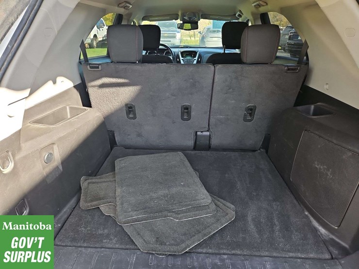 2015-chevrolet-equinox-image-26