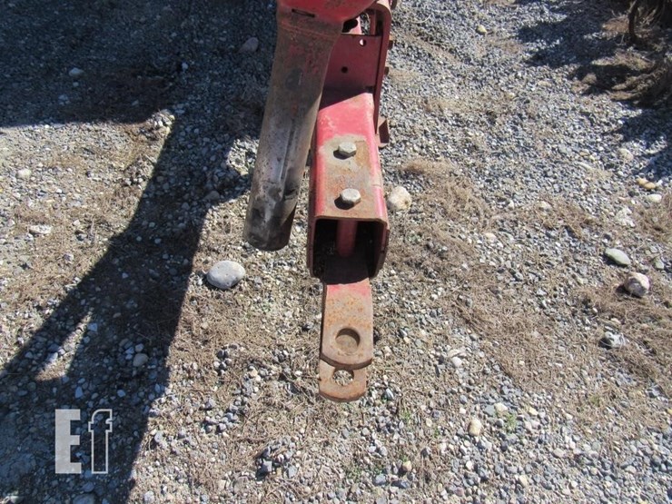 new-holland-315-image-10