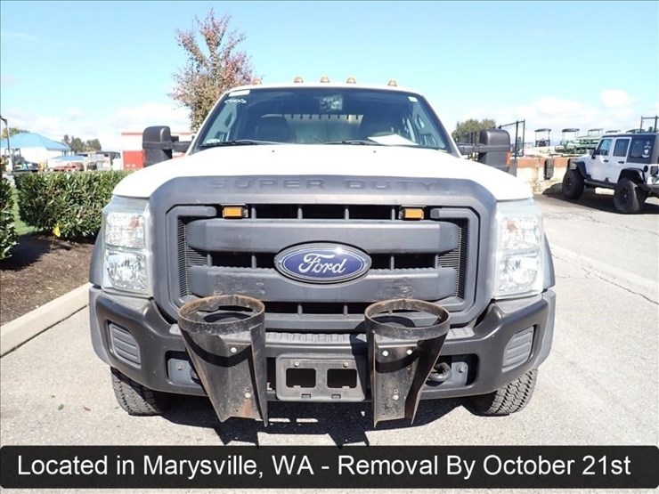 2015-ford-f550-image-26