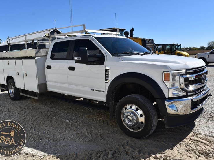 2020-ford-f550-xl-image-24