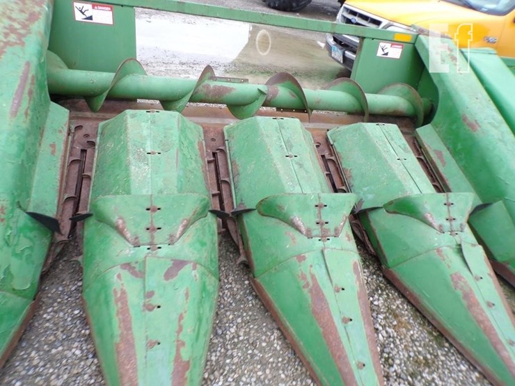 john-deere-443-image-1
