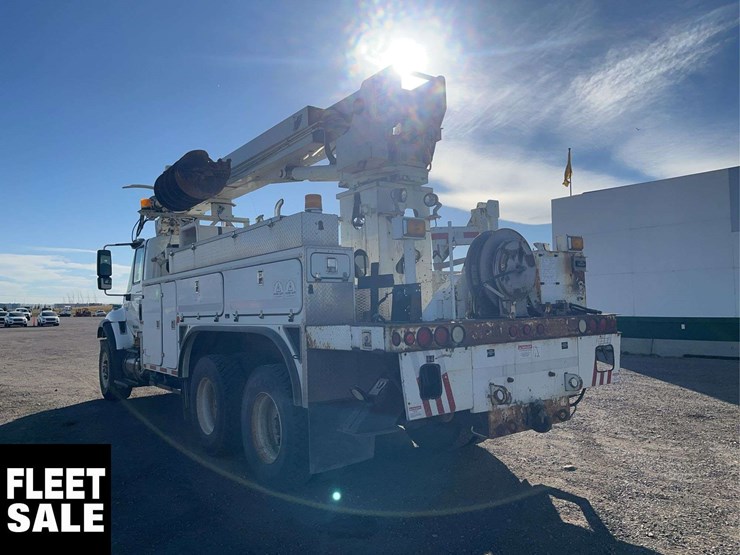 2007-international-workstar-7500-image-3