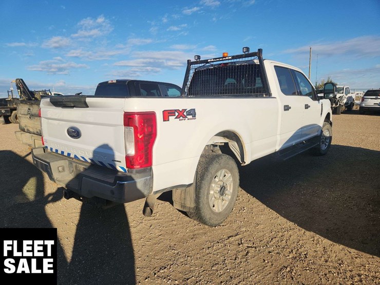 2019-ford-f350-image-4