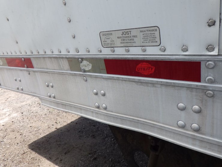 2012-utility-reefer-image-28