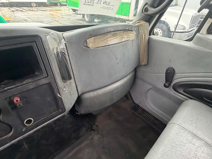 international-durastar-4400-image-42