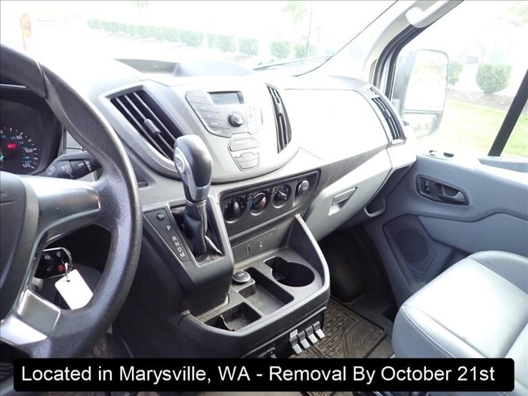 2016-ford-transit-image-23
