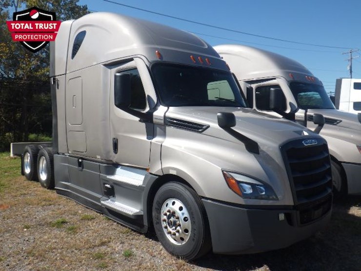 2024-freightliner-cascadia-126-image-3