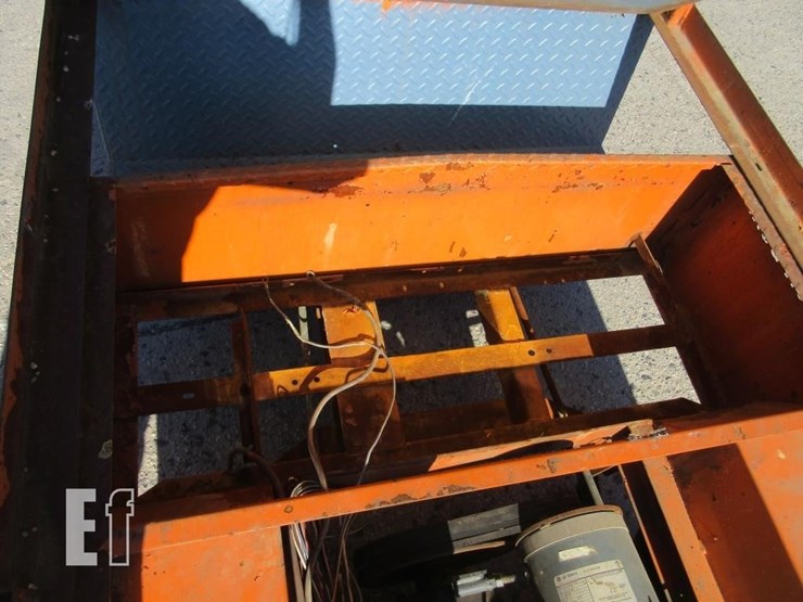 utility-flatbed-image-6
