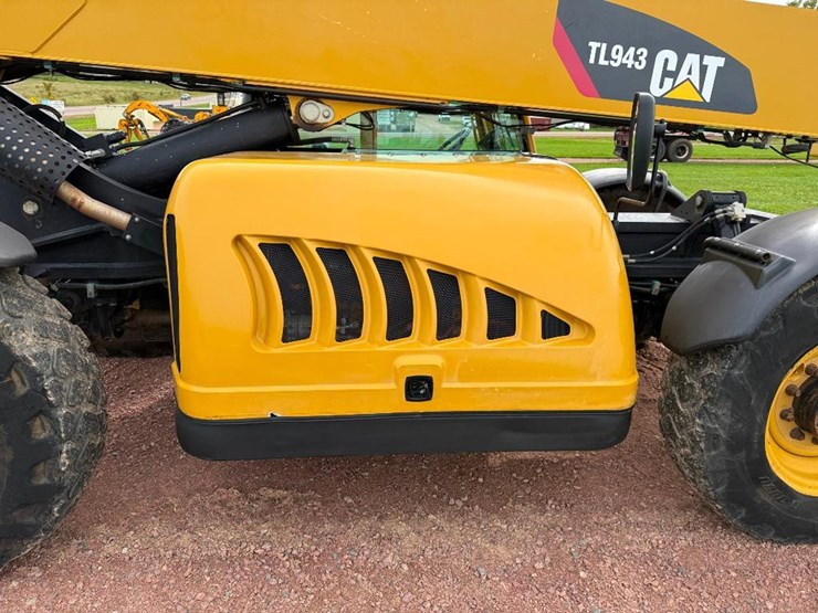 2007-caterpillar-tl943-image-15