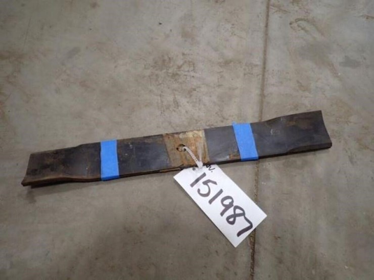 qty-of-2-18.5"-lawn-mower-blades-image-1