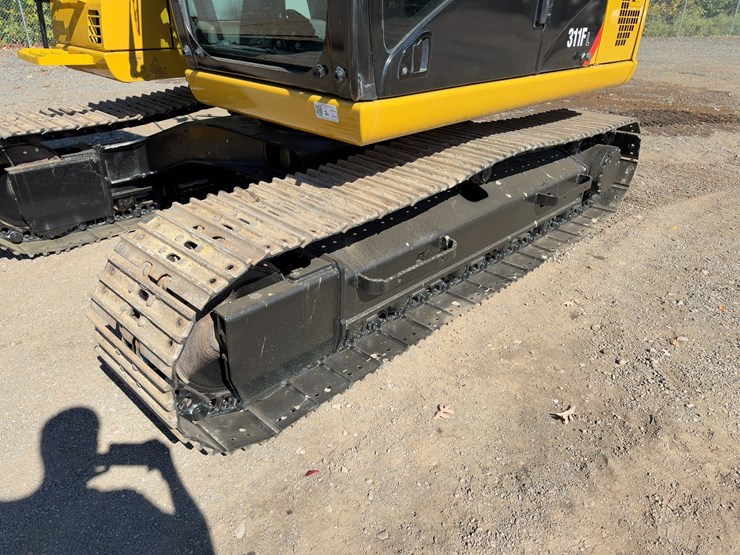 2016-caterpillar-311flrr-image-30