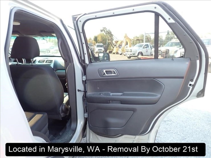 2013-ford-explorer-image-23