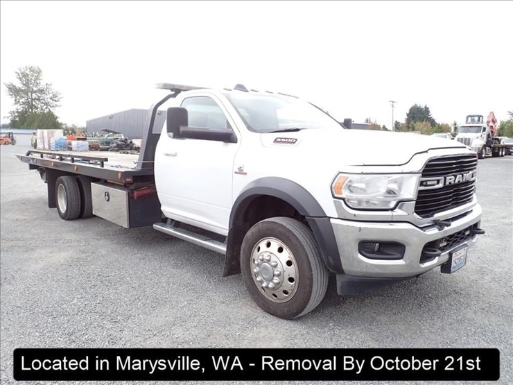 2019-ram-5500-image-32