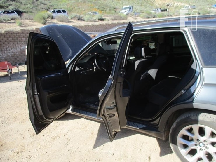2011-bmw-x5-image-7