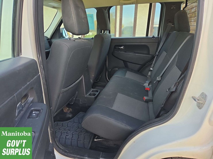 2009-jeep-liberty-image-24