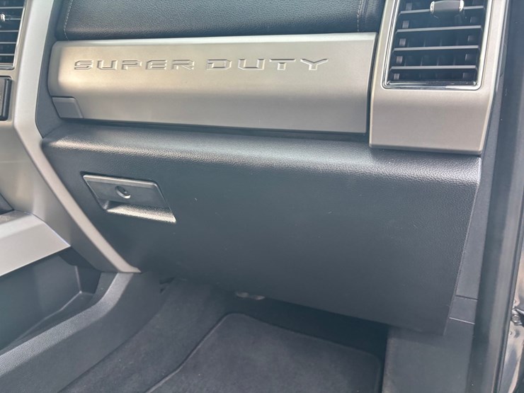 2020-ford-f350-image-60