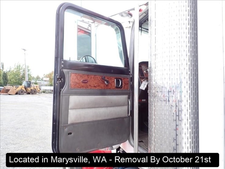 2005-peterbilt-379-image-69