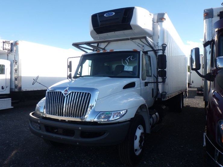 2018-international-durastar-4300-image-1