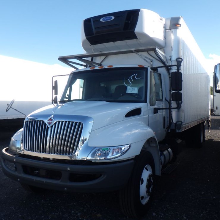 2018 INTERNATIONAL DURASTAR 4300