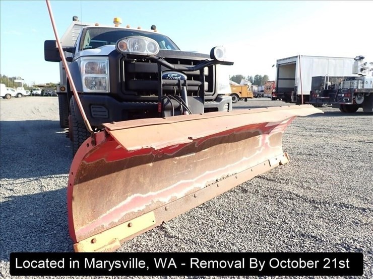 2011-ford-f550-image-28