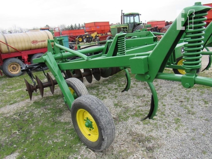 john-deere-1710-image-2