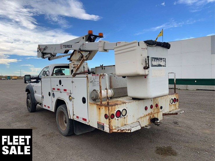 2011-ford-f550-image-3