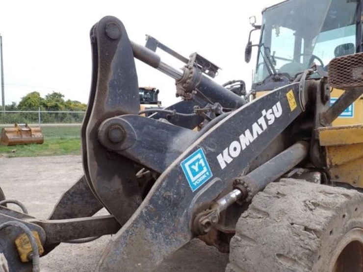 2017-komatsu-wa320pz-6-image-29