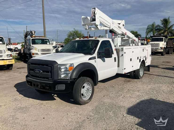 2013-ford-f550-image-1