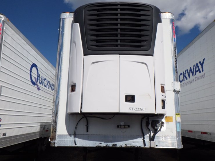 2012-utility-3000r-image-2