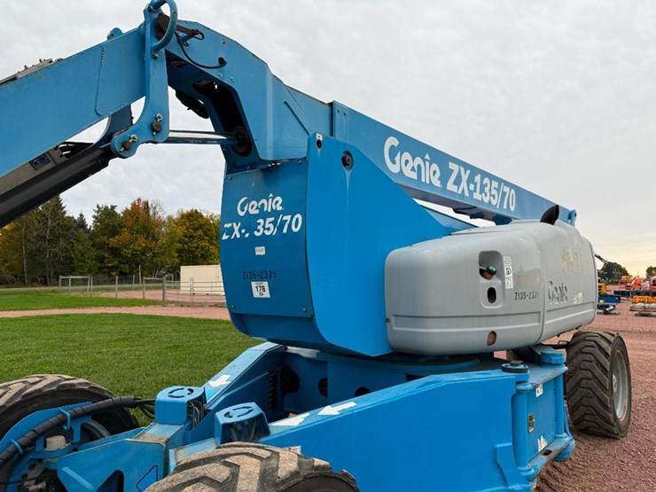 genie-zx135/70-image-23