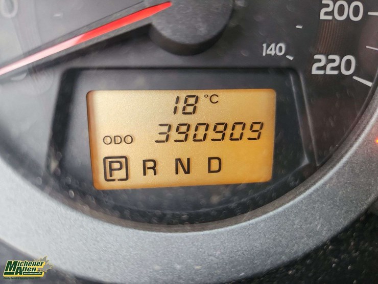 2010-toyota-rav4-image-4