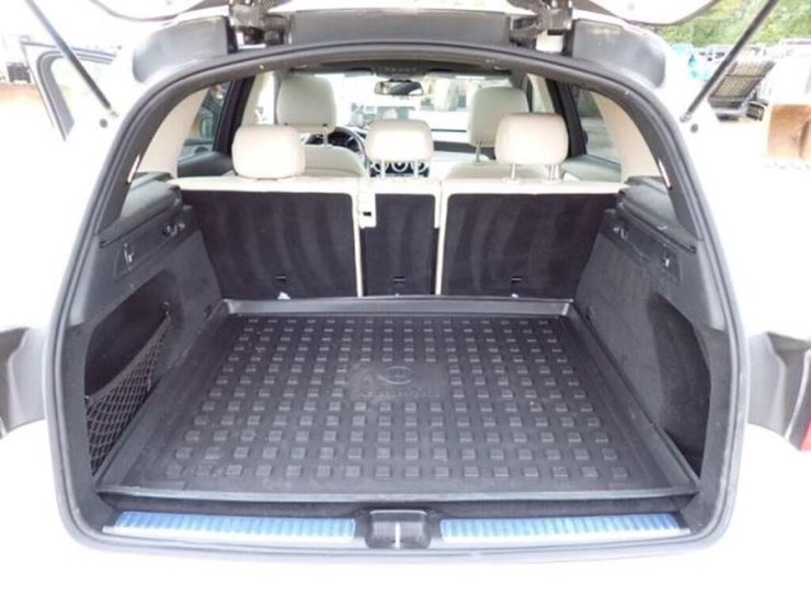 2018-mercedes-benz-glc300-image-27