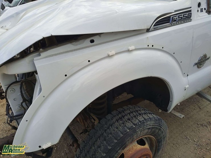 2011-ford-f550-image-31