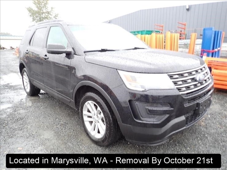 2016-ford-explorer-image-13