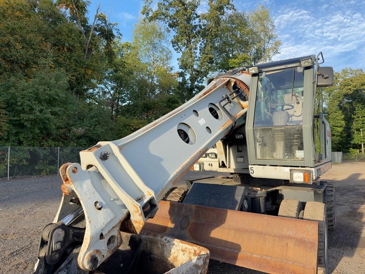2008-gradall-xl4300-iii-image-22